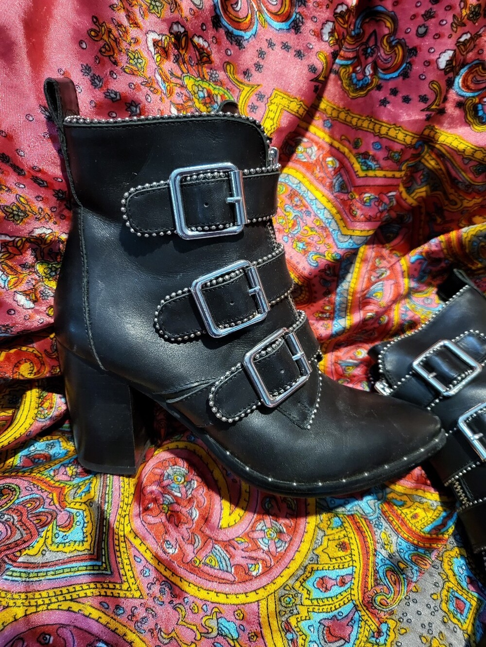 Steve Madden Black Leather With Silver Stud Detail High Heel Ankle Boots 6M
